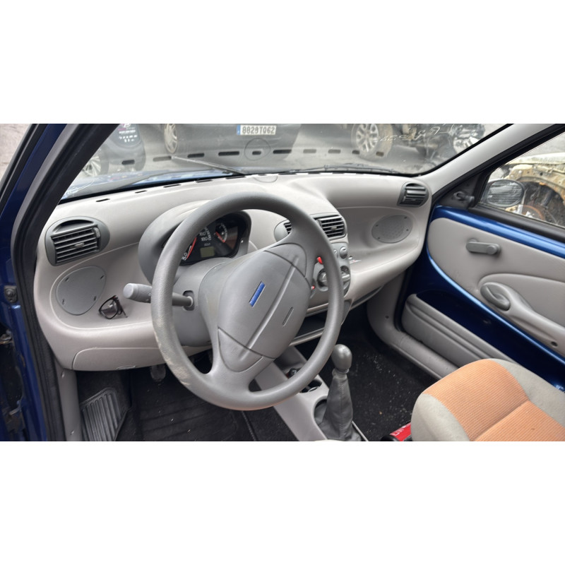Pare choc arriere FIAT SEICENTO Photo n°15