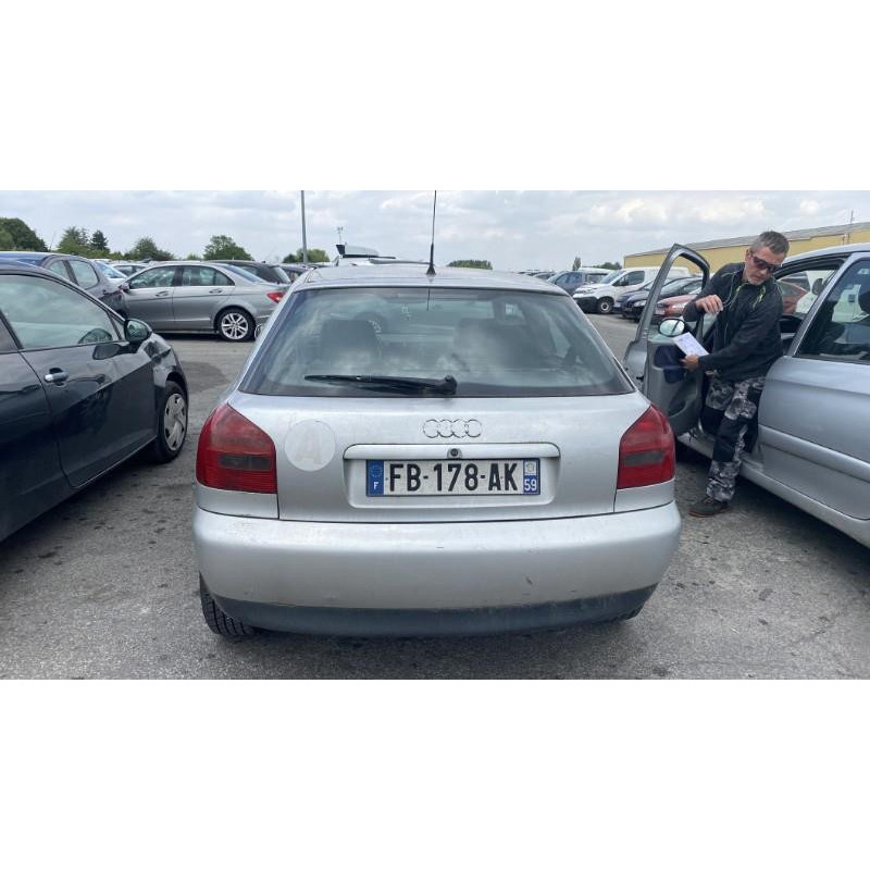 Feu arriere principal droit (feux) AUDI A3 1 Photo n°10