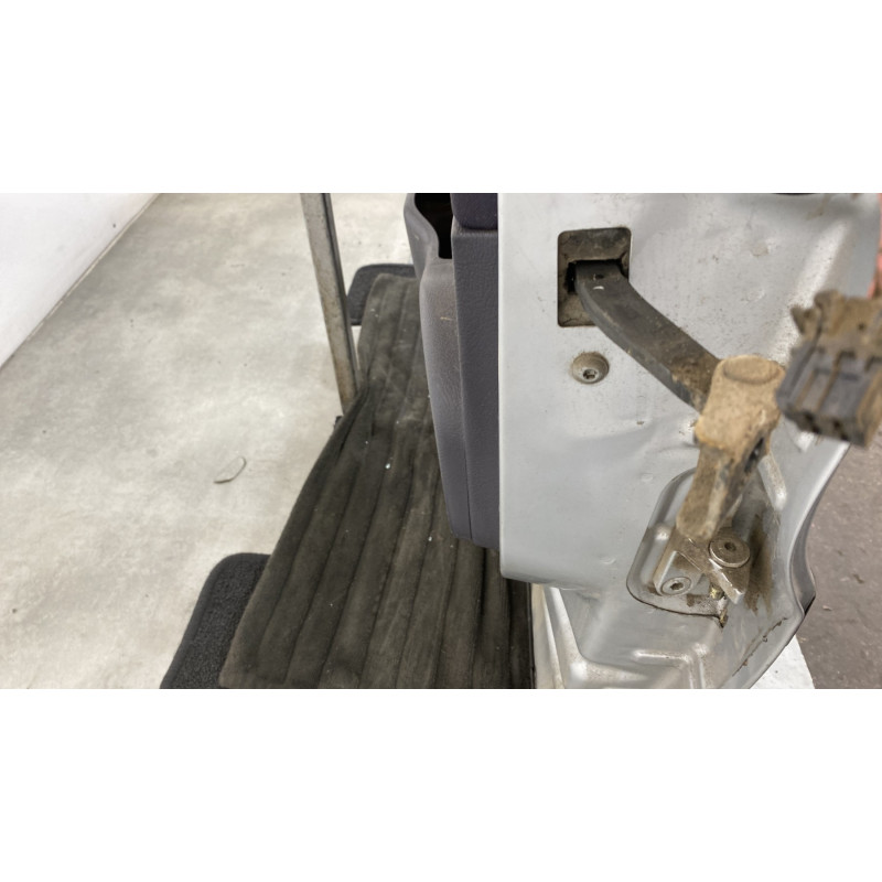 Porte arriere gauche MERCEDES CLASSE A 168 Photo n°5