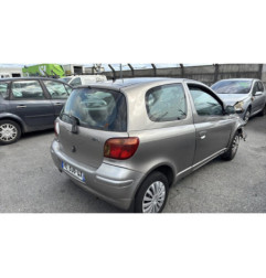 Leve vitre electrique avant gauche TOYOTA YARIS 1