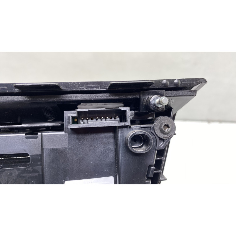 Commande autoradio BMW SERIE 2 F45 ACTIVE Photo n°3
