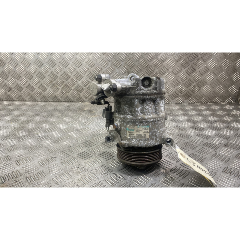 Compresseur clim FORD FOCUS 3 Photo n°2