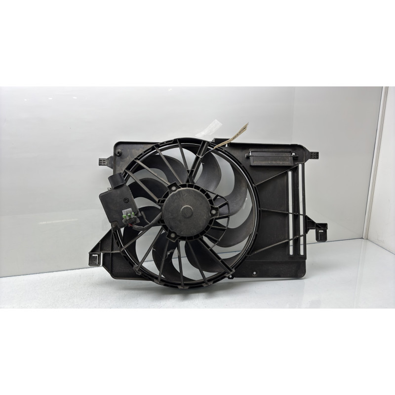 Moto ventilateur radiateur FORD FOCUS 3 Photo n°1