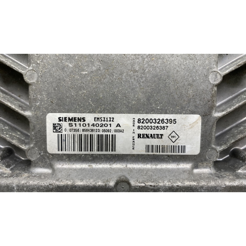 Calculateur moteur RENAULT CLIO 2 Photo n°2