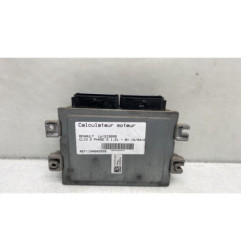 Calculateur moteur RENAULT CLIO 2