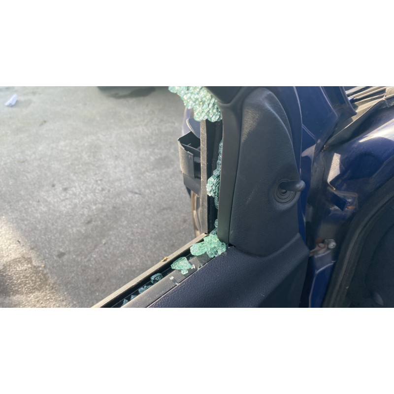 Calculateur moteur RENAULT CLIO 2 Photo n°14