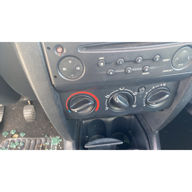 Calculateur moteur RENAULT CLIO 2 Photo n°19