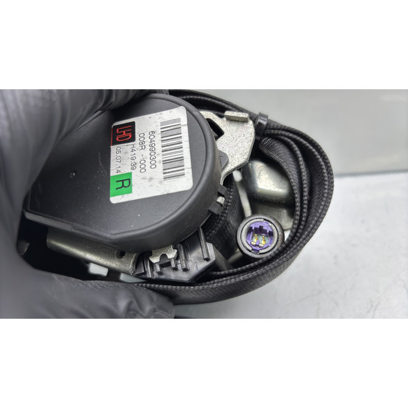 Pretensionneur de ceinture avant droit VOLKSWAGEN GOLF PLUS Photo n°2