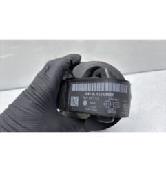 Pretensionneur de ceinture avant gauche VOLKSWAGEN GOLF PLUS