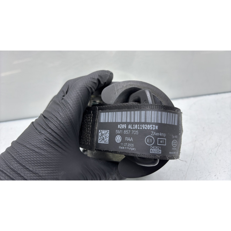 Pretensionneur de ceinture avant gauche VOLKSWAGEN GOLF PLUS Photo n°5