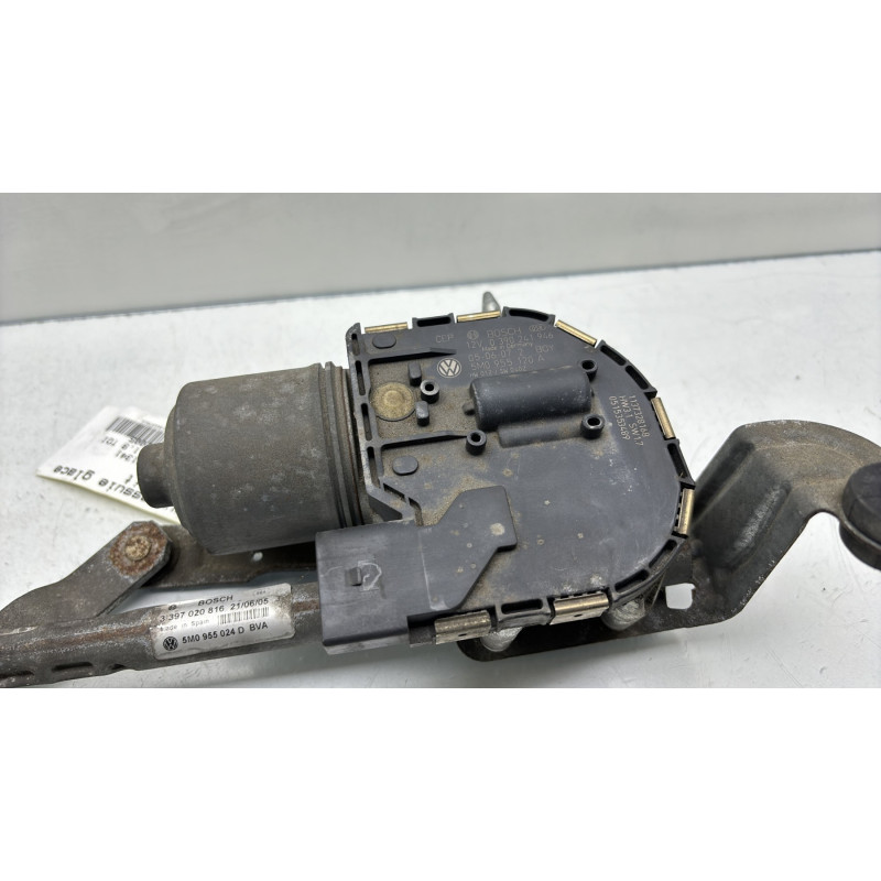 Moteur essuie glace avant droit VOLKSWAGEN GOLF PLUS Photo n°4