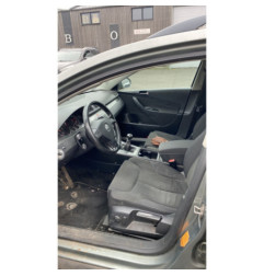 Calandre VOLKSWAGEN PASSAT 5