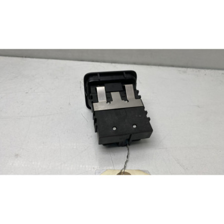 Poignee electrique frein a main MERCEDES CLASSE A 176