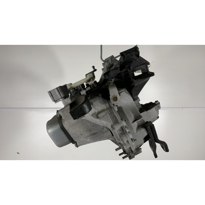 Boite de vitesses PEUGEOT 208 1 Photo n°4