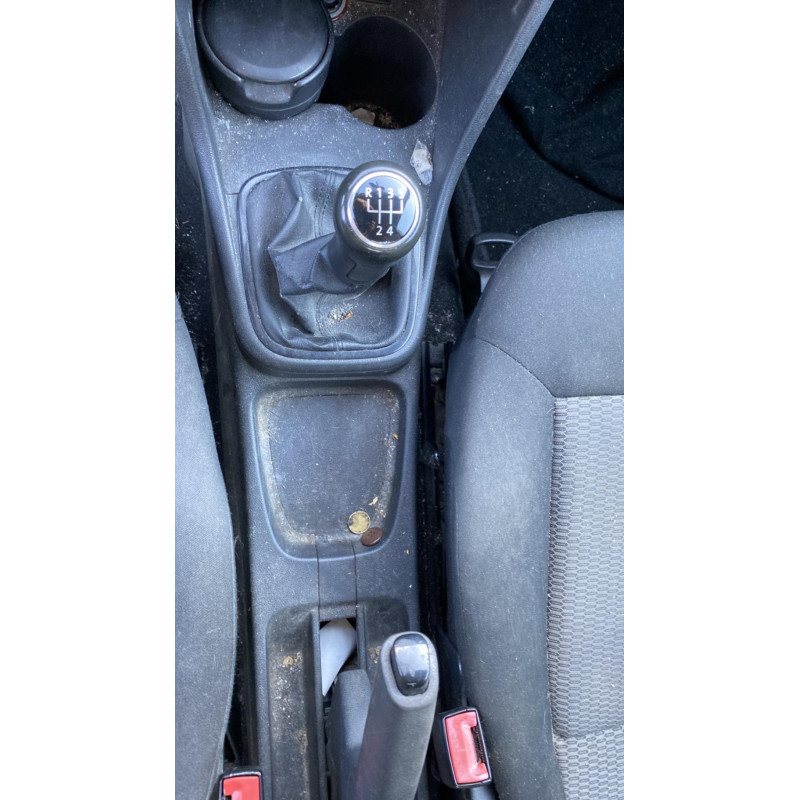 Actionneur verrou trappe d'essence VOLKSWAGEN POLO 5 Photo n°13