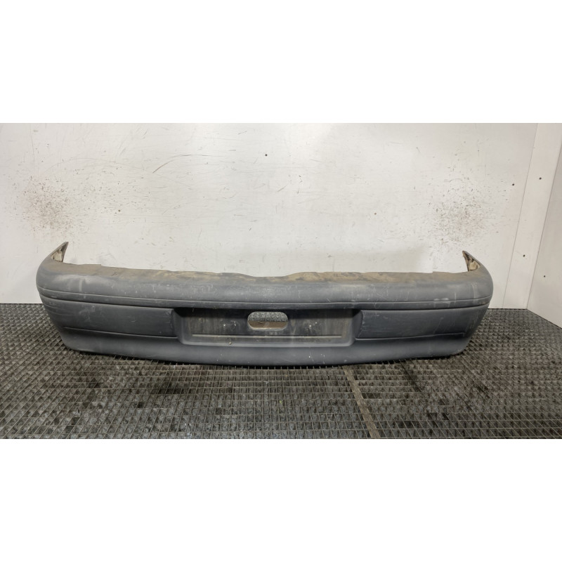 Pare choc arriere RENAULT CLIO 1 Photo n°1