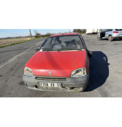 Pare choc arriere RENAULT CLIO 1