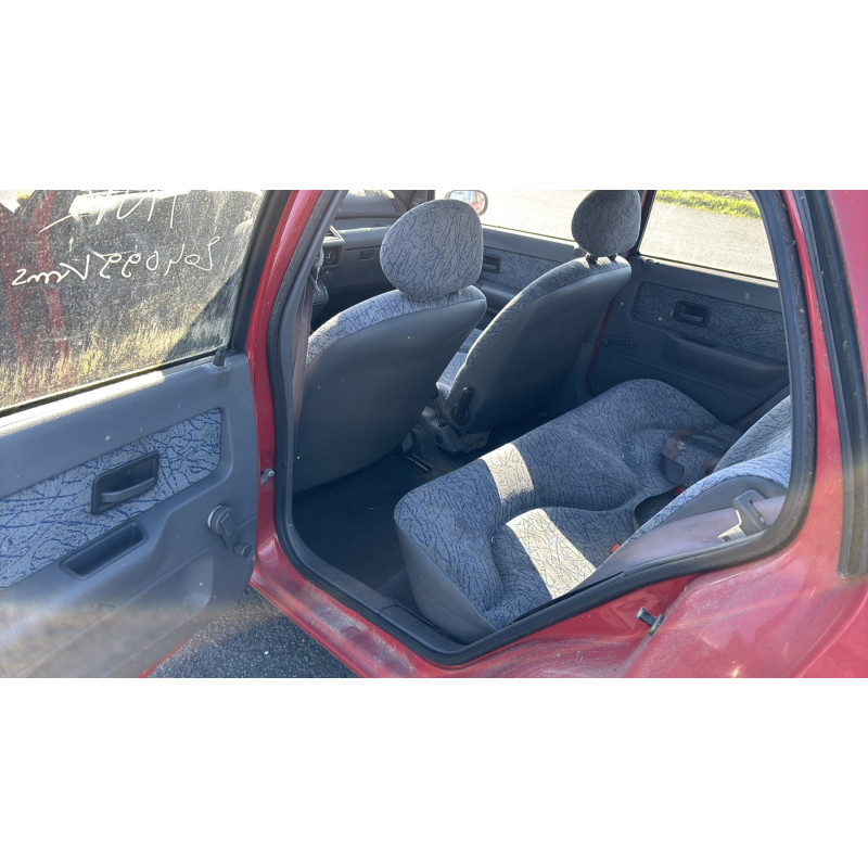 Pare choc arriere RENAULT CLIO 1 Photo n°16