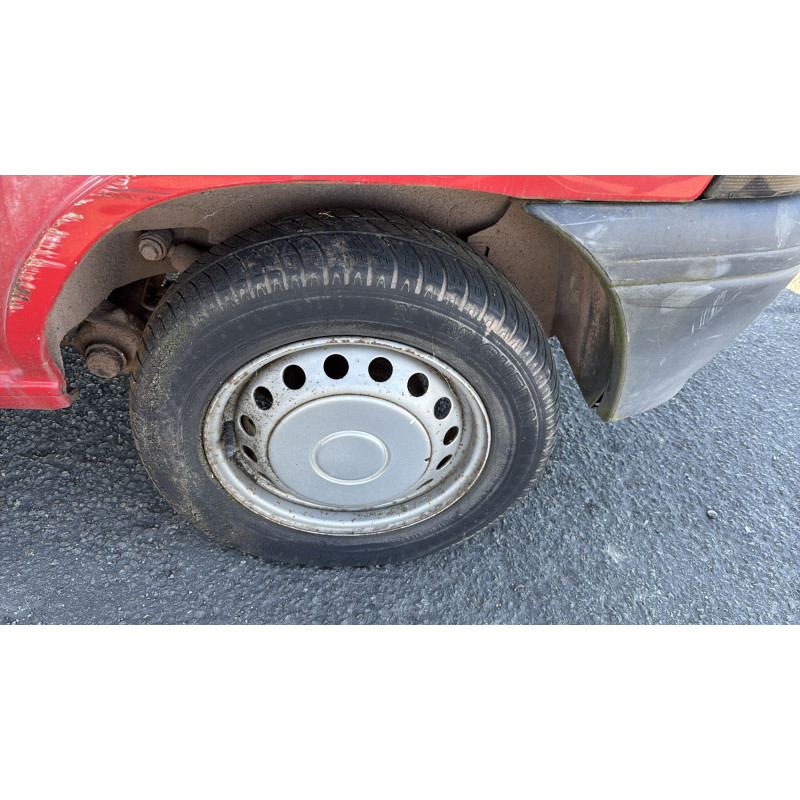 Pare choc arriere RENAULT CLIO 1 Photo n°20