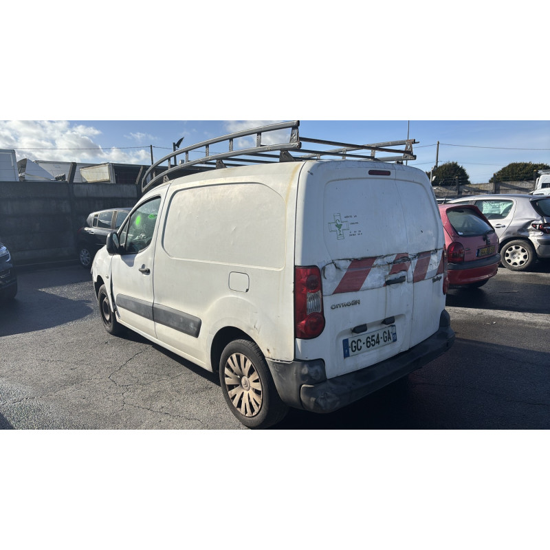 Feu arriere stop central CITROEN BERLINGO 2 Photo n°7
