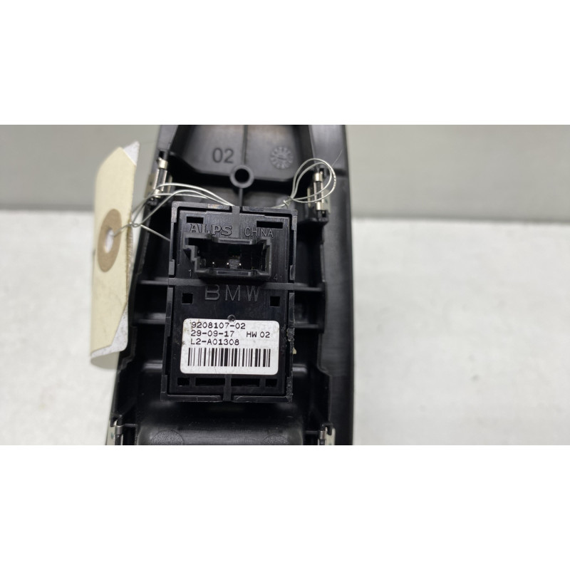 Interrupteur de leve vitre arriere droit BMW SERIE 2 F45 ACTIVE Photo n°3