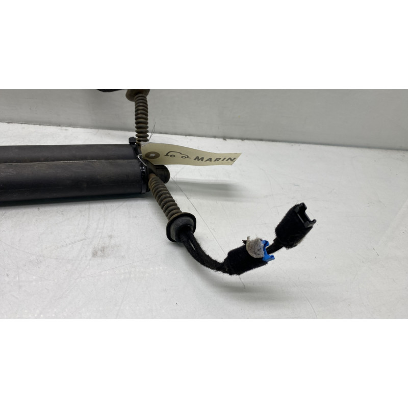 Verin de coffre BMW SERIE 2 F45 ACTIVE Photo n°4