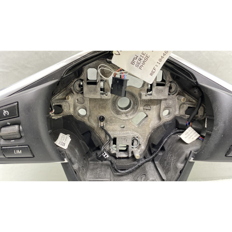 Volant BMW SERIE 2 F45 ACTIVE Photo n°4