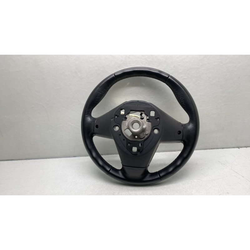 Volant BMW SERIE 2 F45 ACTIVE Photo n°5