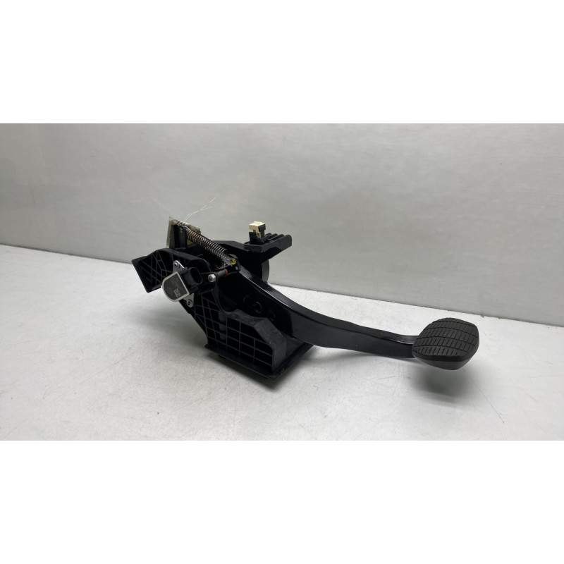 Pedale de frein BMW SERIE 2 F45 ACTIVE Photo n°2