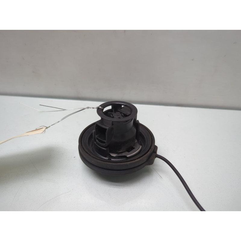 Bouchon de carburant CITROEN C6 Photo n°3