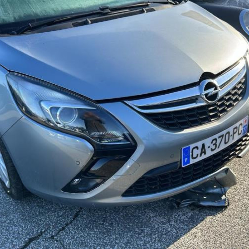 Feu arriere secondaire gauche (feux) OPEL ZAFIRA TOURER C Photo n°5