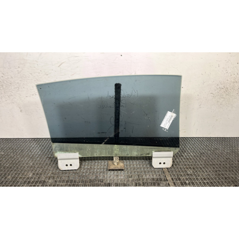 Vitre arriere gauche CITROEN C6 Photo n°4