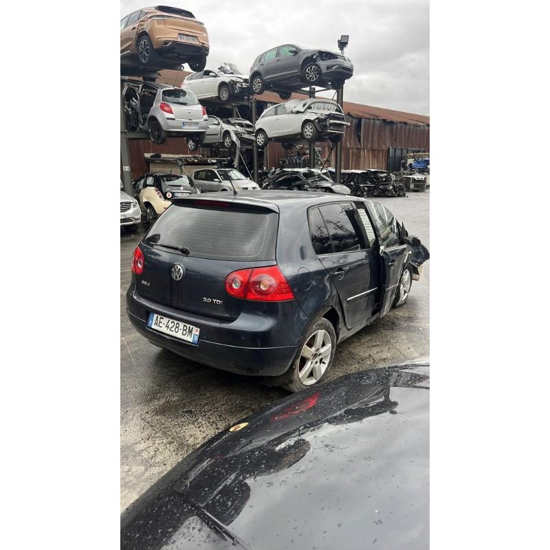 Vitre arriere droit VOLKSWAGEN GOLF 5 Photo n°7
