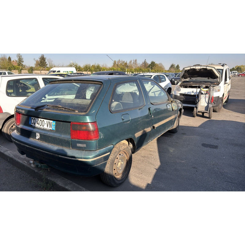Vitre avant droit CITROEN ZX Photo n°10