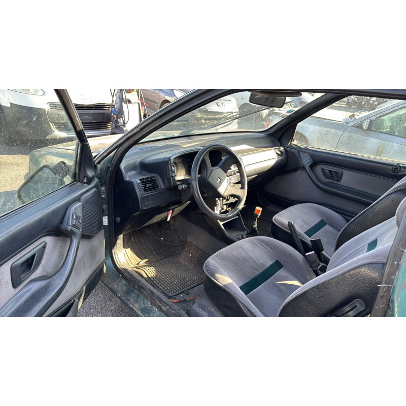 Vitre avant droit CITROEN ZX Photo n°16