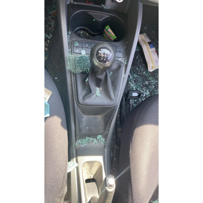 Vitre arriere gauche SEAT IBIZA 4 Photo n°19