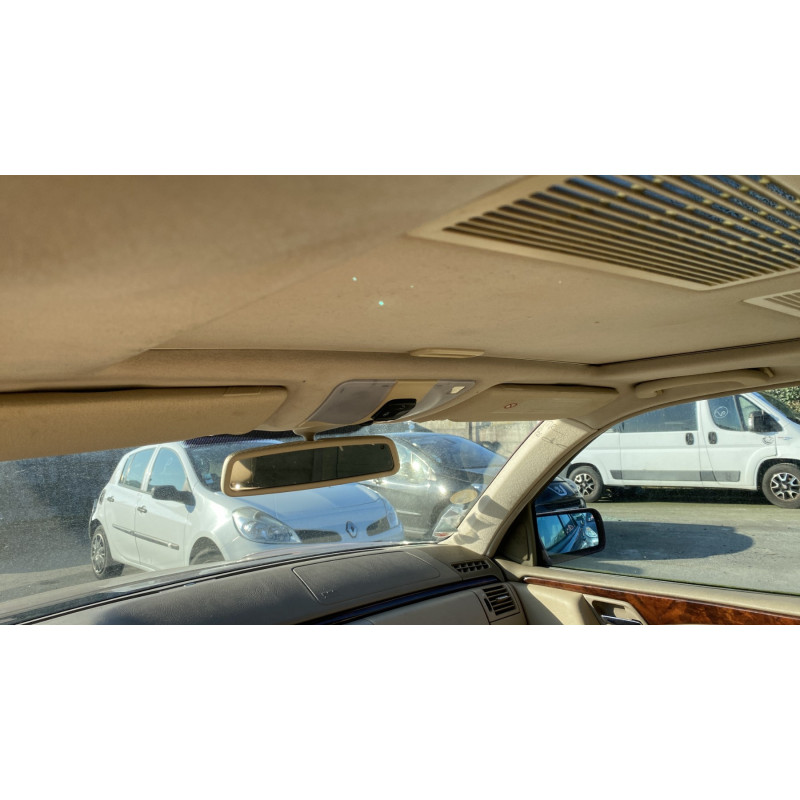 Feu arriere principal gauche (feux) MERCEDES CLASSE E 210 Photo n°18