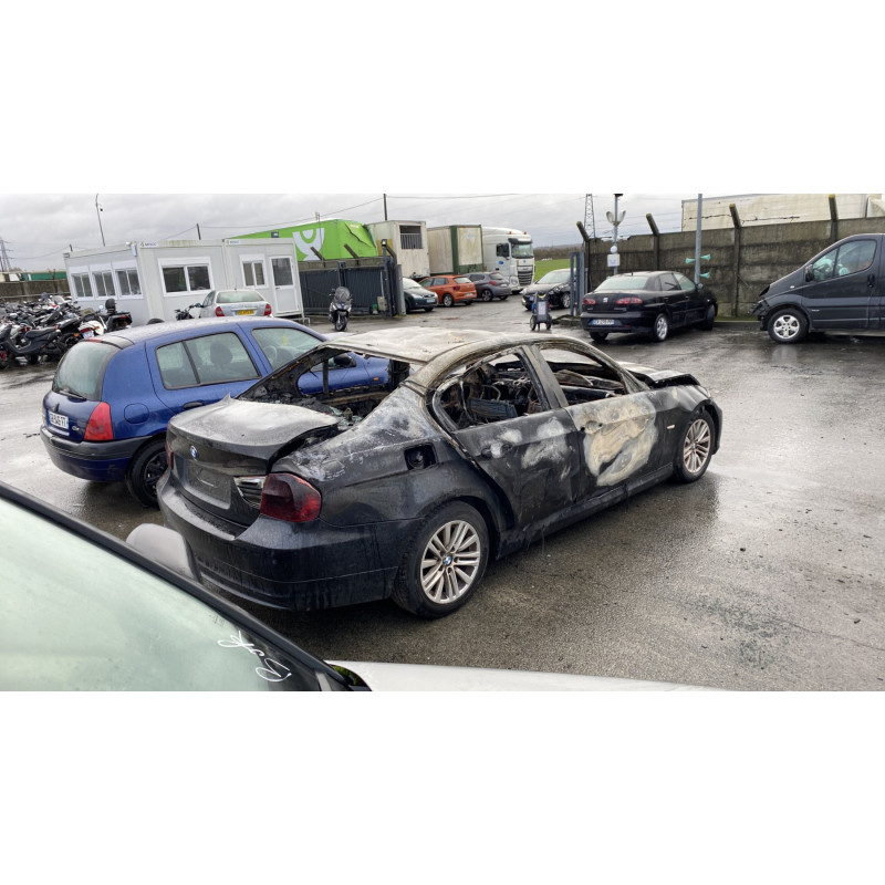 Renfort pare choc arriere (traverse) BMW SERIE 3 E90 Photo n°10