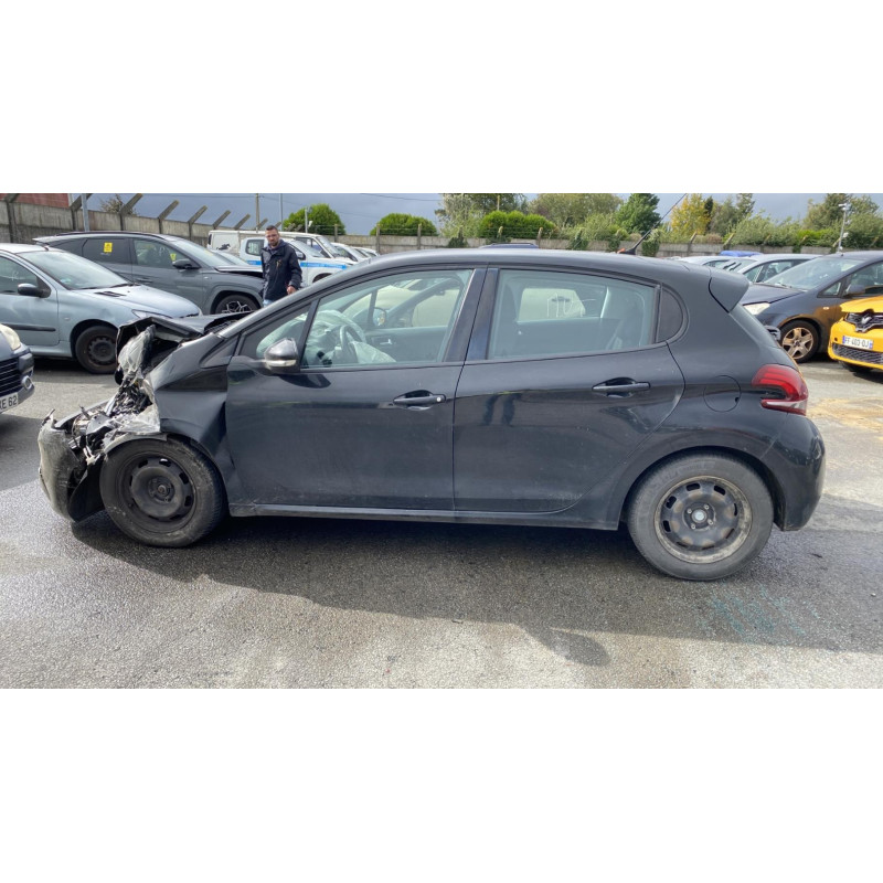 Boitier BSI PEUGEOT 208 1 Photo n°17