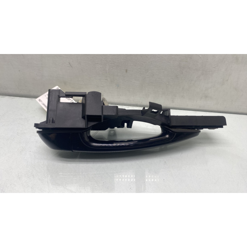Poignee porte arriere droit BMW SERIE 1 E87 Photo n°3