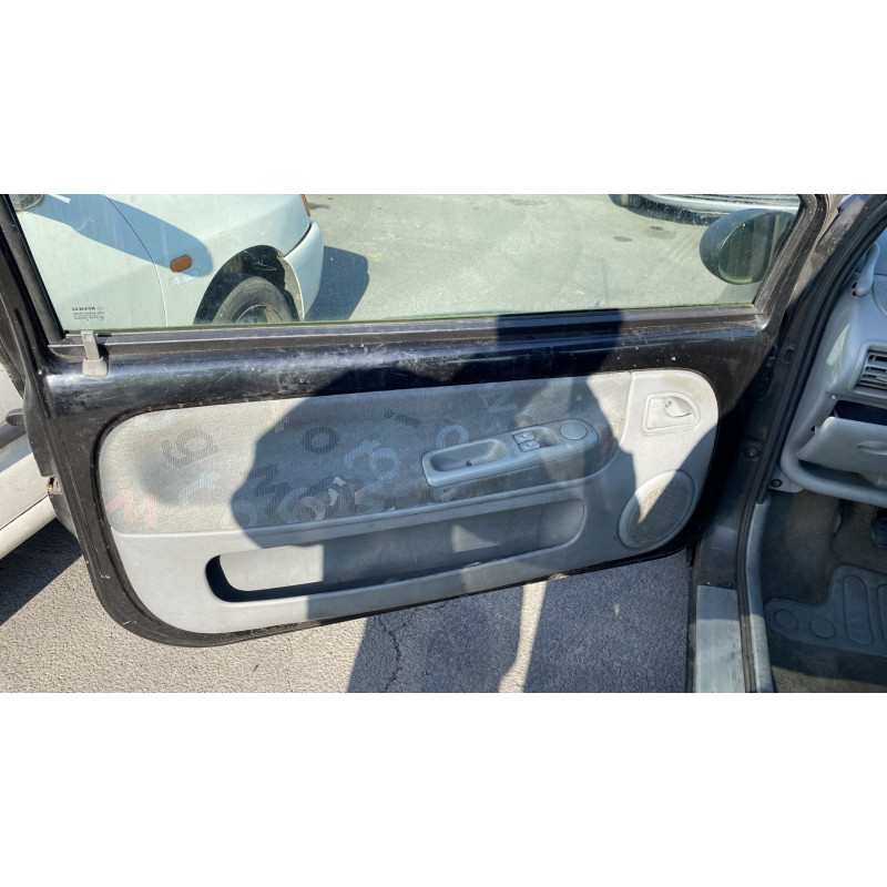 Poignee interieur avant droit RENAULT TWINGO 1 Photo n°12