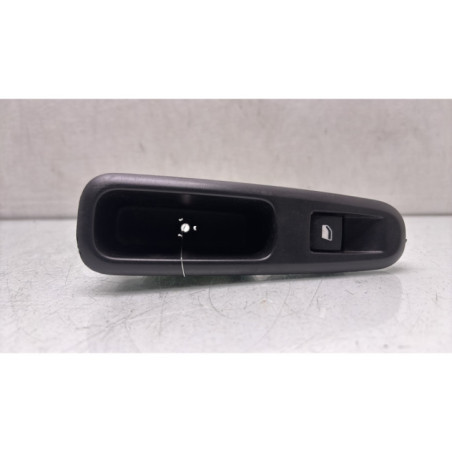 Interrupteur de leve vitre arriere gauche CITROEN C4 GRAND SPACETOURER Photo n°1
