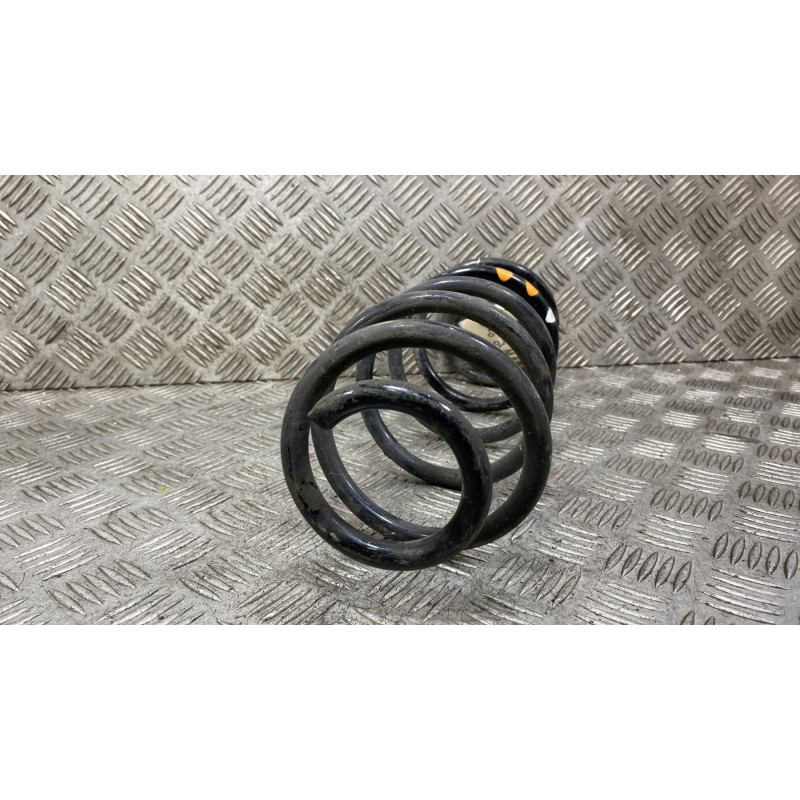 Ressort de suspension arriere droit CITROEN C4 GRAND SPACETOURER Photo n°3