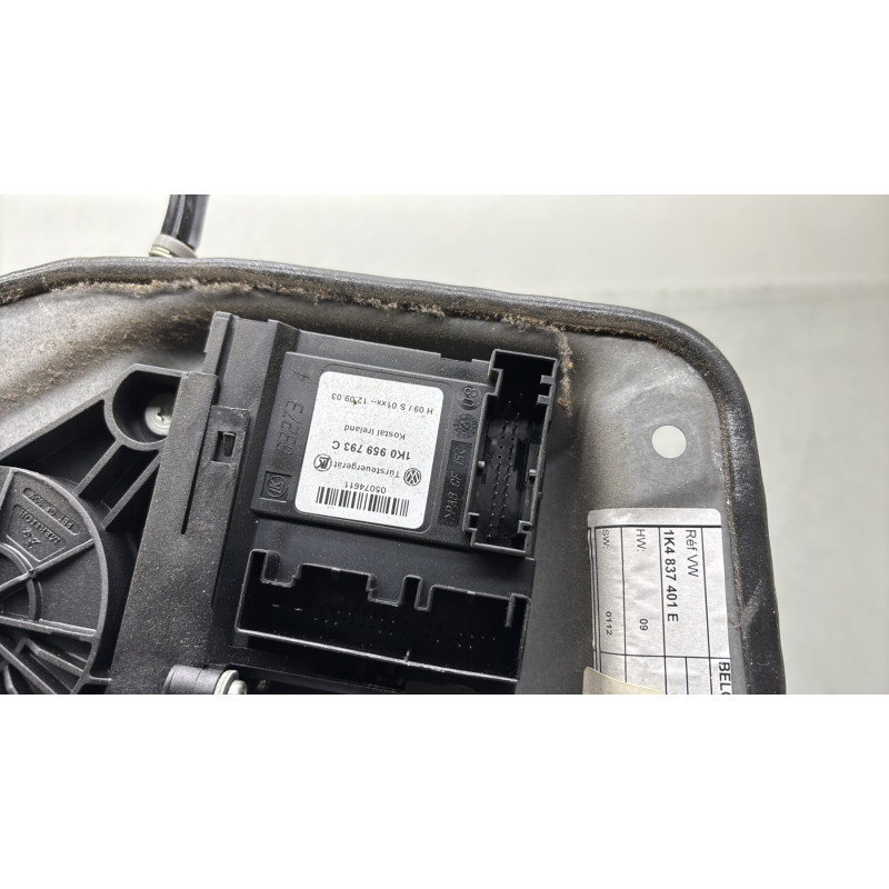 Leve vitre electrique avant gauche VOLKSWAGEN GOLF 5 Photo n°8