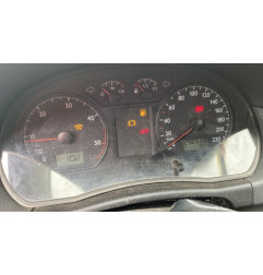Verin de coffre VOLKSWAGEN POLO 4