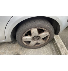 Verin de coffre VOLKSWAGEN POLO 4