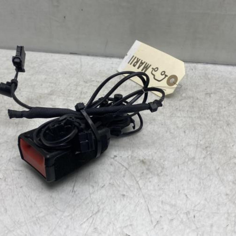 Attache ceinture arriere droit OPEL ZAFIRA TOURER C Photo n°3