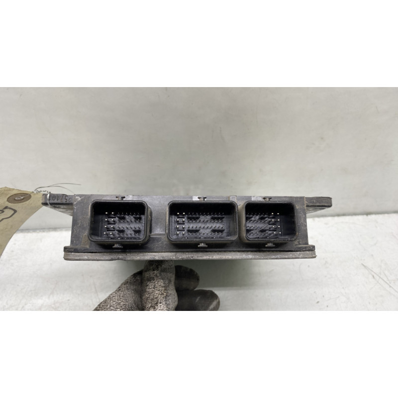 Calculateur moteur RENAULT KANGOO 2 Photo n°3