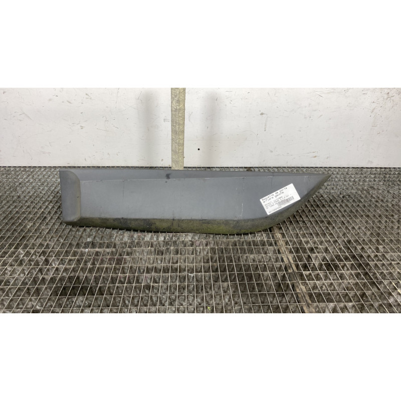 Baguette de porte arriere gauche  RENAULT SCENIC 3 Photo n°2