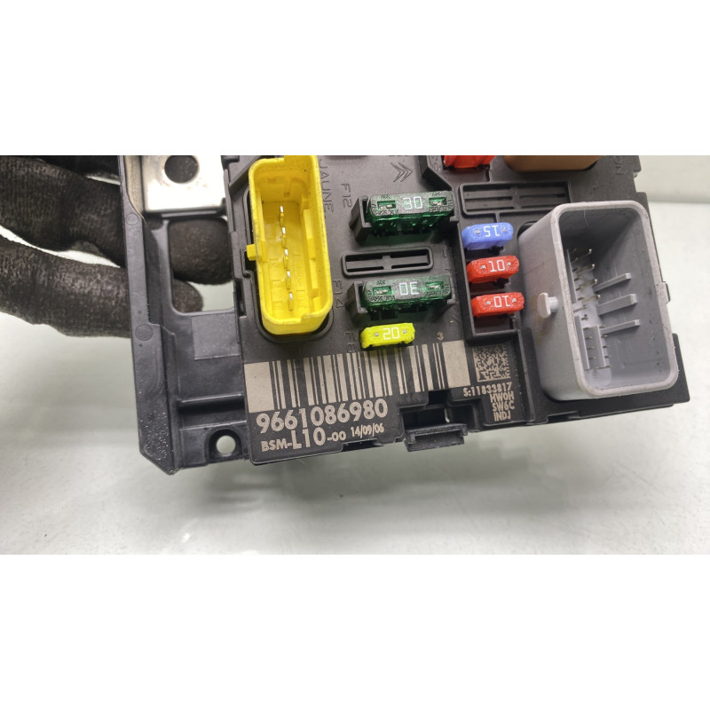 Boitier servitude moteur (BSM) PEUGEOT 207 Photo n°3